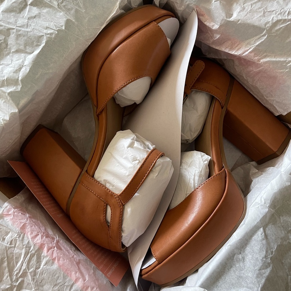 Naturalizer high heels